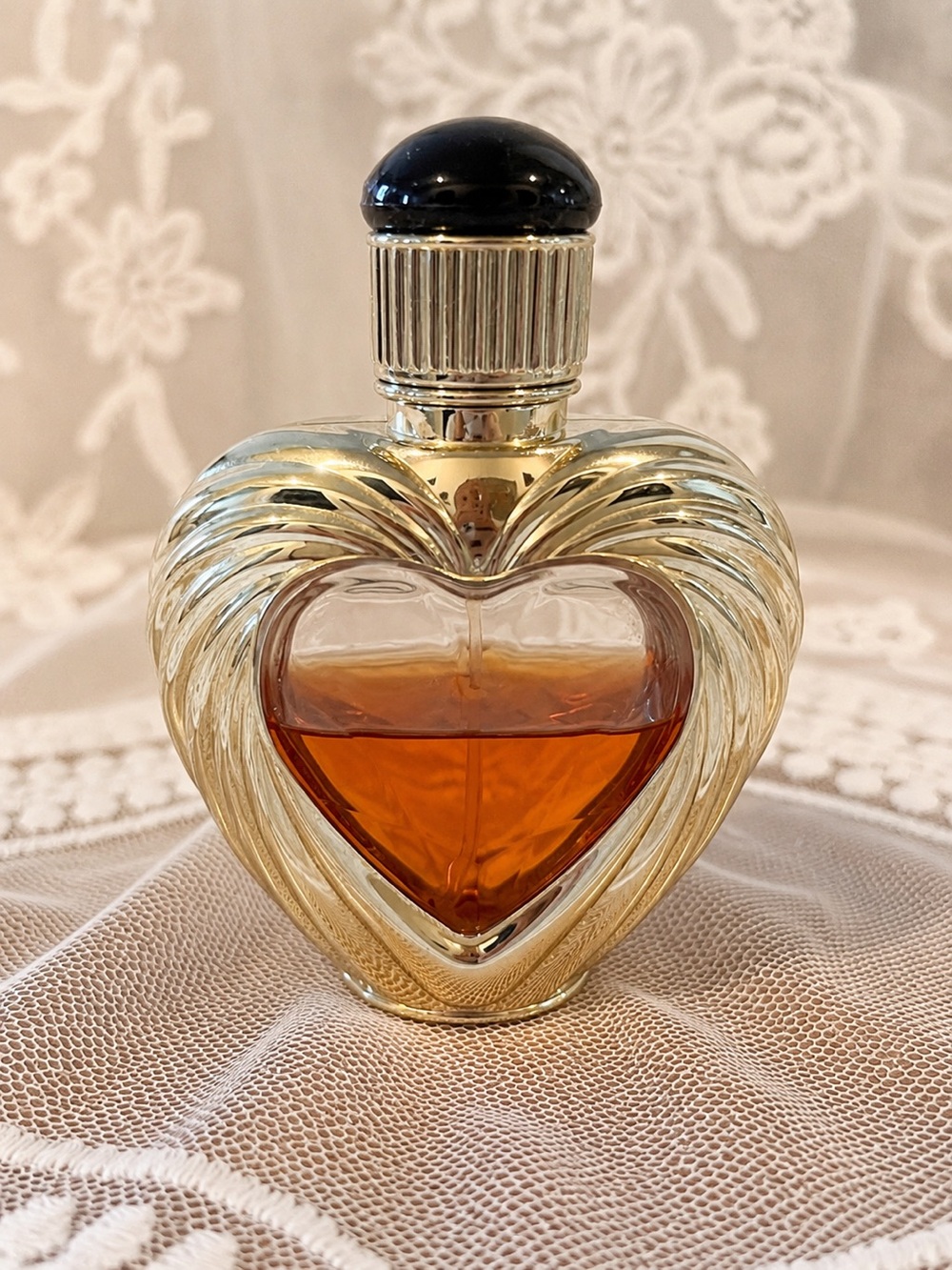 Vintage Victoria’s Secret Rapture 1.7 oz Heart Perfume Bottle